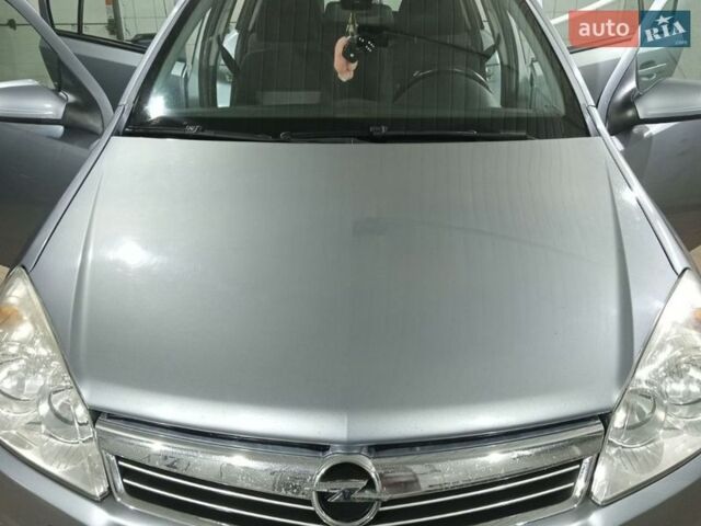 Коричневый Опель Астра, объемом двигателя 1.3 л и пробегом 229 тыс. км за 6000 $, фото 1 на Automoto.ua