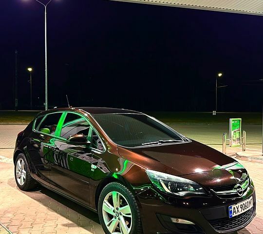 Коричневый Опель Астра, объемом двигателя 1.4 л и пробегом 0 тыс. км за 8500 $, фото 1 на Automoto.ua