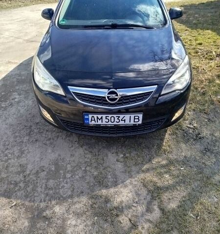 Коричневий Опель Астра, об'ємом двигуна 1.6 л та пробігом 237 тис. км за 7500 $, фото 1 на Automoto.ua