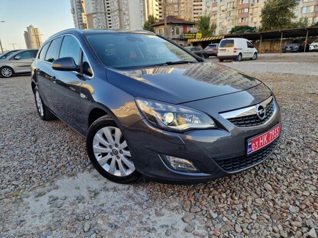 Коричневий Опель Астра, об'ємом двигуна 1.6 л та пробігом 184 тис. км за 9800 $, фото 1 на Automoto.ua