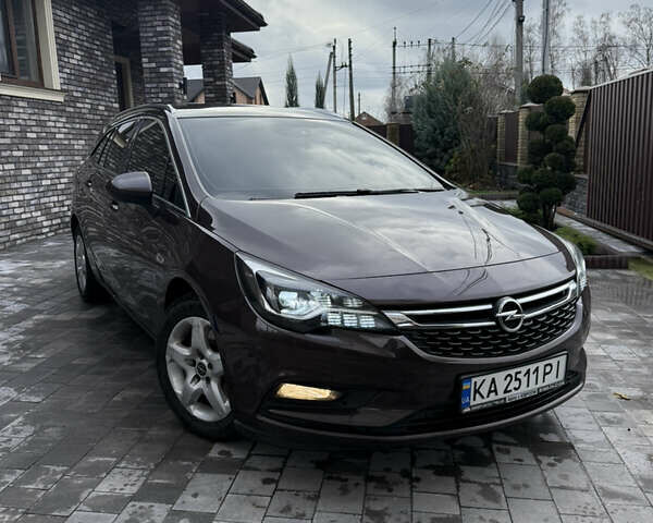 Коричневый Опель Астра, объемом двигателя 1.6 л и пробегом 240 тыс. км за 10800 $, фото 1 на Automoto.ua