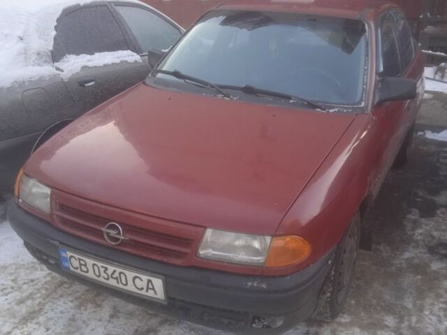 Червоний Опель Астра, об'ємом двигуна 1.6 л та пробігом 300 тис. км за 1350 $, фото 1 на Automoto.ua