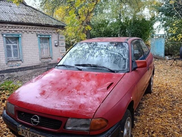 Красный Опель Астра, объемом двигателя 1.8 л и пробегом 3 тыс. км за 450 $, фото 1 на Automoto.ua