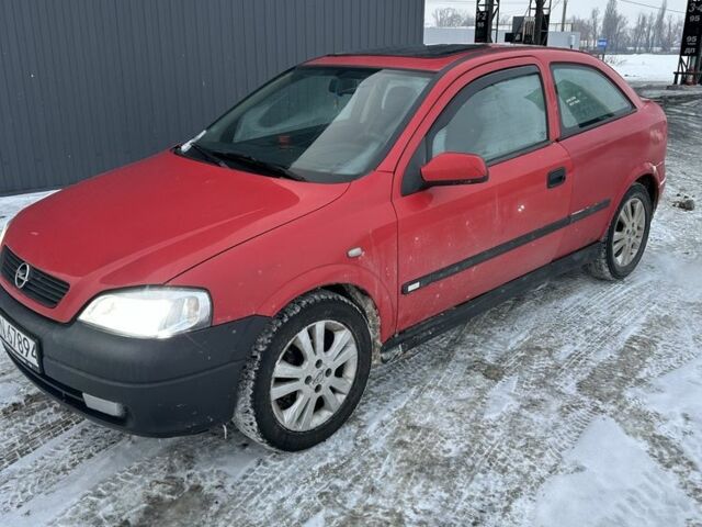 Красный Опель Астра, объемом двигателя 0 л и пробегом 376 тыс. км за 2000 $, фото 1 на Automoto.ua