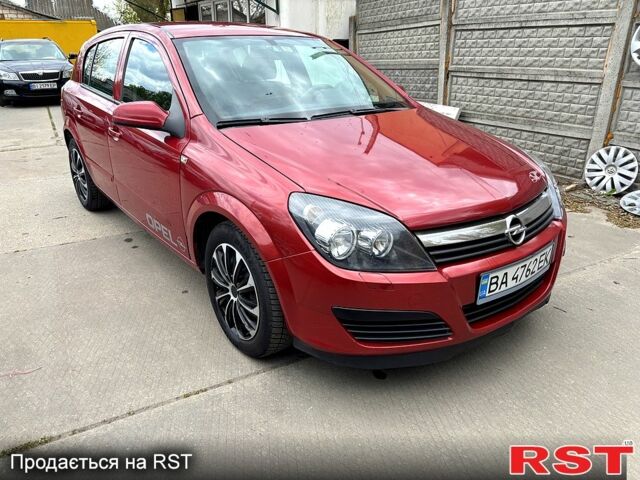 Красный Опель Астра, объемом двигателя 1.4 л и пробегом 290 тыс. км за 4300 $, фото 1 на Automoto.ua