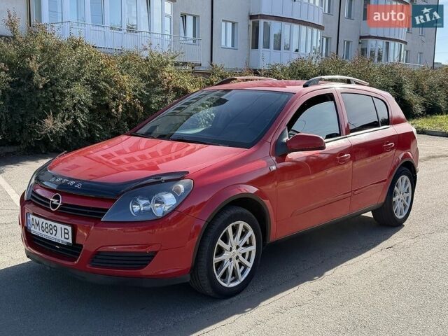 Красный Опель Астра, объемом двигателя 1.6 л и пробегом 252 тыс. км за 3715 $, фото 1 на Automoto.ua