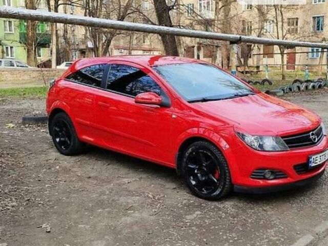 Красный Опель Астра, объемом двигателя 1.6 л и пробегом 200 тыс. км за 5000 $, фото 1 на Automoto.ua
