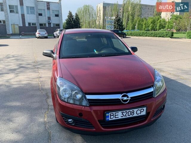 Красный Опель Астра, объемом двигателя 1.6 л и пробегом 270 тыс. км за 3700 $, фото 1 на Automoto.ua