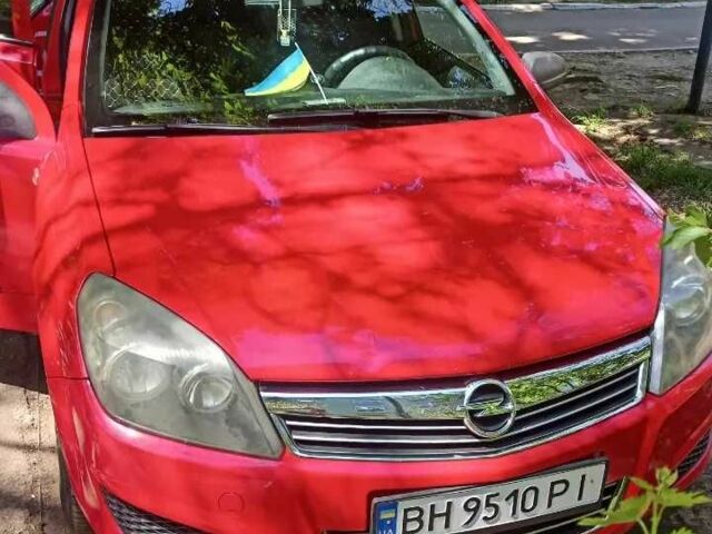Червоний Опель Астра, об'ємом двигуна 1.4 л та пробігом 186 тис. км за 5500 $, фото 1 на Automoto.ua