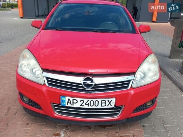Червоний Опель Астра, об'ємом двигуна 1.6 л та пробігом 130 тис. км за 4900 $, фото 1 на Automoto.ua