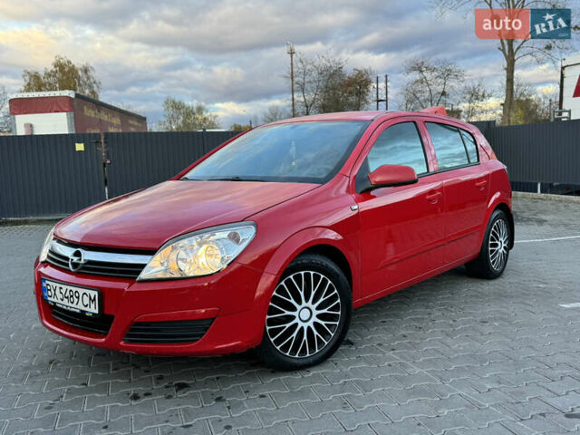 Опель Астра 2007 в Хмельницком на Automoto.ua Красный Опель Астра, объемом двигателя 1.6 л и пробегом 318 тыс. км за 4500 $, фото 1 на Automoto.ua