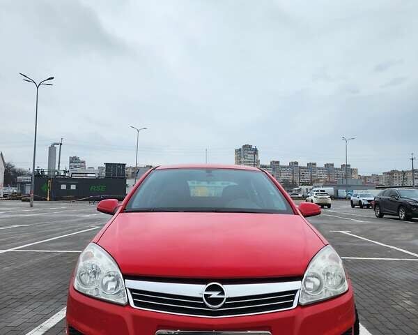 Красный Опель Астра, объемом двигателя 0 л и пробегом 170 тыс. км за 5000 $, фото 1 на Automoto.ua