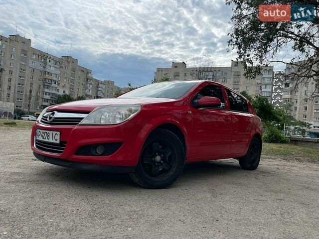 Красный Опель Астра, объемом двигателя 1.6 л и пробегом 306 тыс. км за 4800 $, фото 1 на Automoto.ua