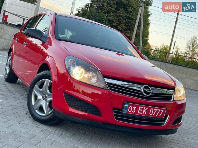 Червоний Опель Астра, об'ємом двигуна 1.4 л та пробігом 86 тис. км за 5500 $, фото 1 на Automoto.ua