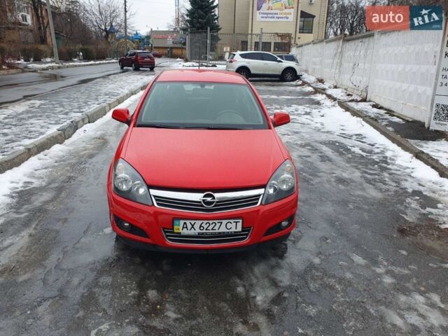 Красный Опель Астра, объемом двигателя 1.6 л и пробегом 167 тыс. км за 6600 $, фото 1 на Automoto.ua