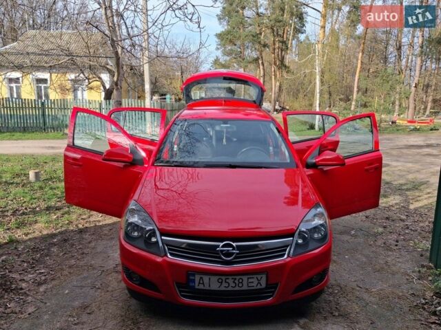 Червоний Опель Астра, об'ємом двигуна 1.6 л та пробігом 139 тис. км за 6500 $, фото 1 на Automoto.ua