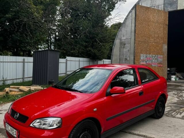 Красный Опель Астра, объемом двигателя 0 л и пробегом 32 тыс. км за 2500 $, фото 1 на Automoto.ua