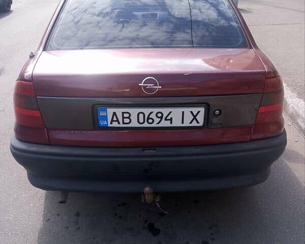 Красный Опель Астра, объемом двигателя 1.4 л и пробегом 390 тыс. км за 1100 $, фото 1 на Automoto.ua