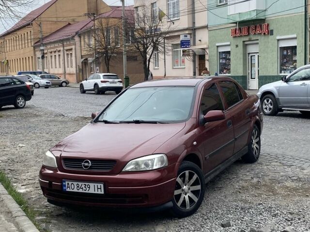 Красный Опель Астра, объемом двигателя 1.4 л и пробегом 3 тыс. км за 2300 $, фото 1 на Automoto.ua