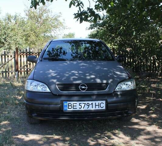 Красный Опель Астра, объемом двигателя 0 л и пробегом 380 тыс. км за 3300 $, фото 1 на Automoto.ua