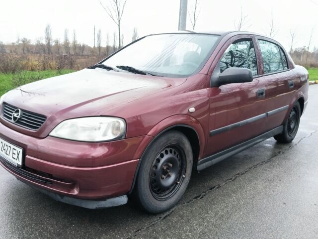 Червоний Опель Астра, об'ємом двигуна 1.4 л та пробігом 1 тис. км за 2900 $, фото 1 на Automoto.ua