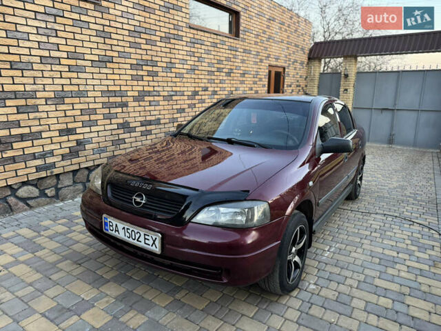 Червоний Опель Астра, об'ємом двигуна 1.4 л та пробігом 206 тис. км за 3500 $, фото 1 на Automoto.ua