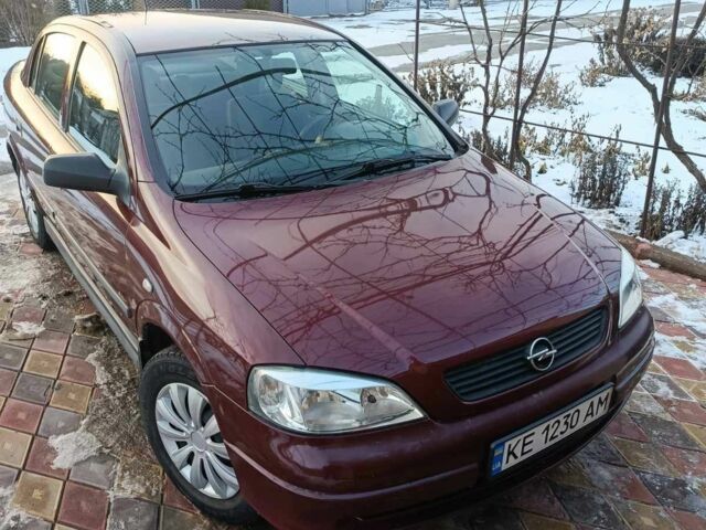Червоний Опель Астра, об'ємом двигуна 1.4 л та пробігом 120 тис. км за 3950 $, фото 1 на Automoto.ua