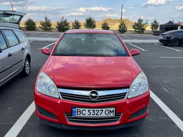 Красный Опель Астра, объемом двигателя 1.7 л и пробегом 250 тыс. км за 4600 $, фото 1 на Automoto.ua