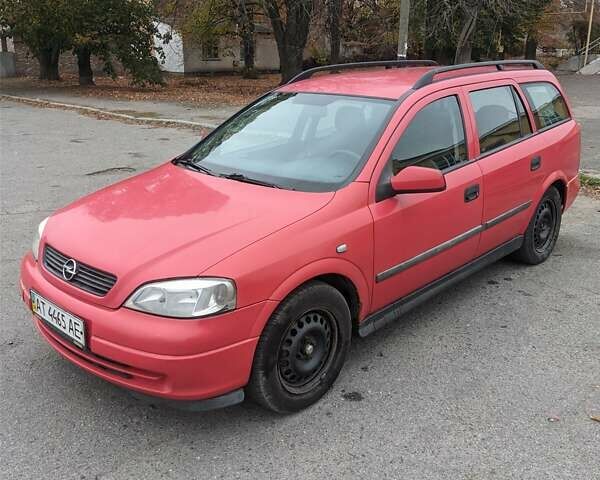 Красный Опель Астра, объемом двигателя 1.6 л и пробегом 295 тыс. км за 2700 $, фото 1 на Automoto.ua