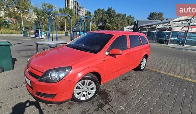 Красный Опель Астра, объемом двигателя 1.6 л и пробегом 180 тыс. км за 4000 $, фото 1 на Automoto.ua