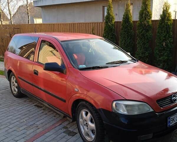 Червоний Опель Астра, об'ємом двигуна 1.69 л та пробігом 247 тис. км за 2100 $, фото 1 на Automoto.ua