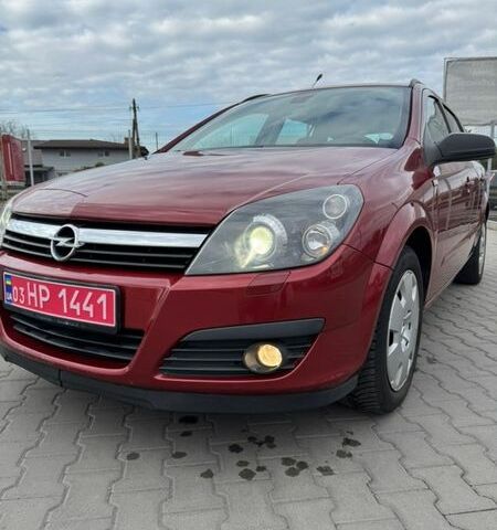 Красный Опель Астра, объемом двигателя 1.8 л и пробегом 206 тыс. км за 4250 $, фото 1 на Automoto.ua