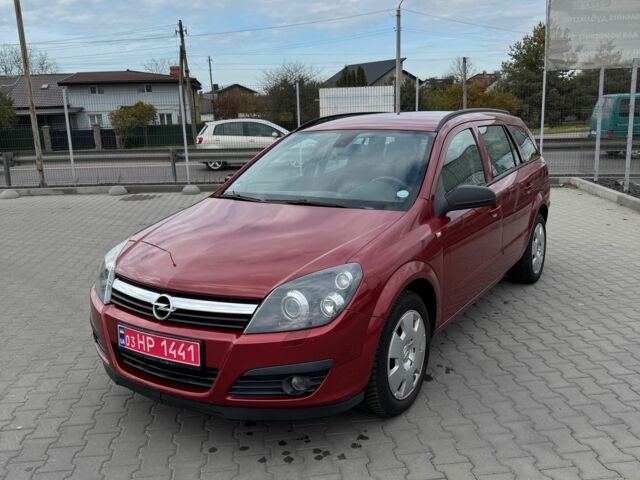 Красный Опель Астра, объемом двигателя 1.8 л и пробегом 204 тыс. км за 4750 $, фото 1 на Automoto.ua