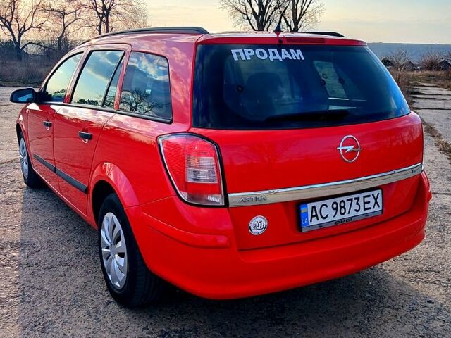 Красный Опель Астра, объемом двигателя 1.6 л и пробегом 207 тыс. км за 4550 $, фото 1 на Automoto.ua