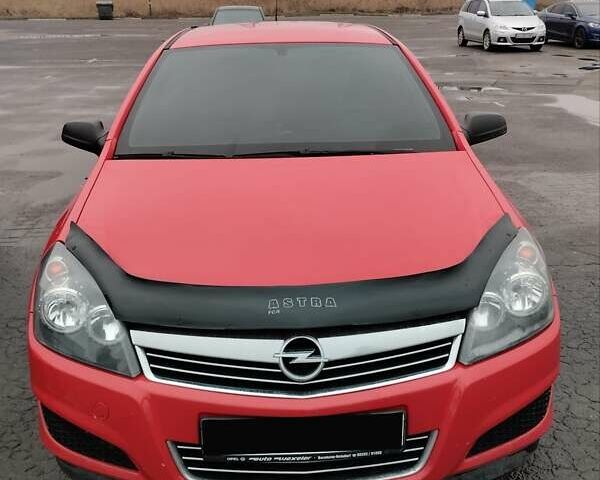 Червоний Опель Астра, об'ємом двигуна 1.4 л та пробігом 260 тис. км за 4800 $, фото 1 на Automoto.ua