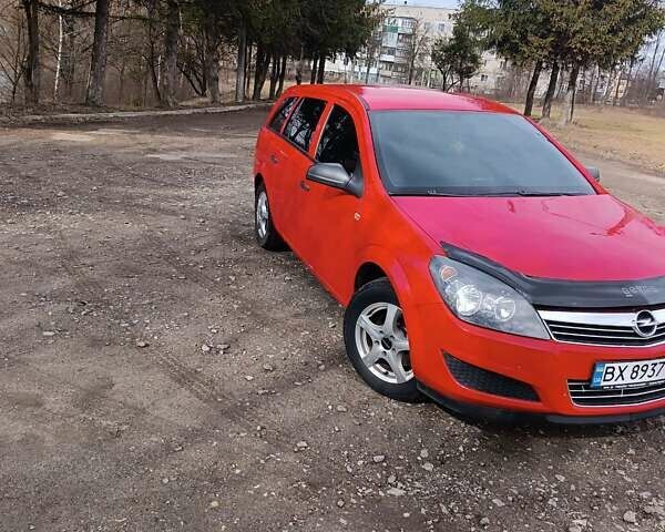Красный Опель Астра, объемом двигателя 1.4 л и пробегом 254 тыс. км за 4100 $, фото 1 на Automoto.ua