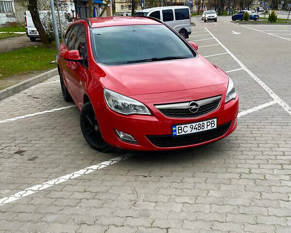 Красный Опель Астра, объемом двигателя 1.7 л и пробегом 260 тыс. км за 8100 $, фото 1 на Automoto.ua