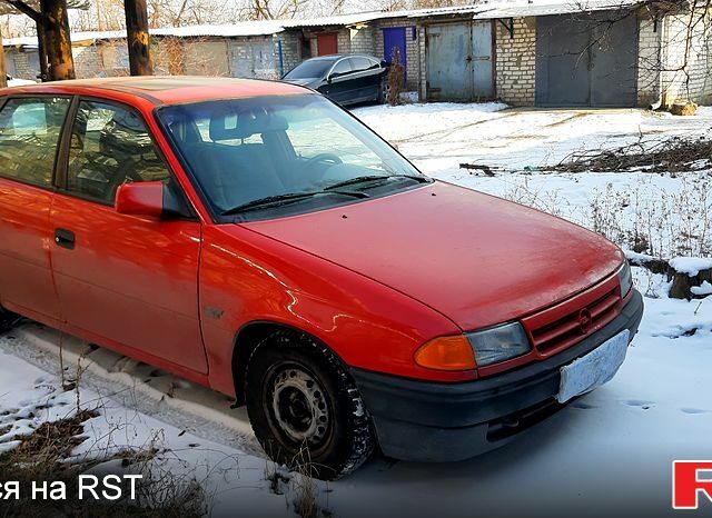 Опель Астра, объемом двигателя 16 л и пробегом 305 тыс. км за 1700 $, фото 1 на Automoto.ua
