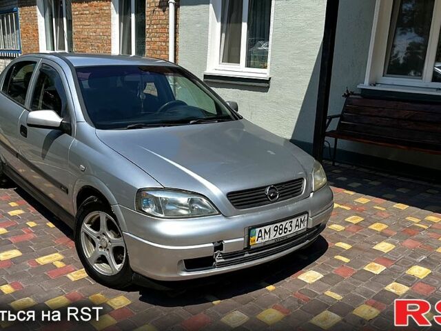 Опель Астра, объемом двигателя 2 л и пробегом 300 тыс. км за 2400 $, фото 1 на Automoto.ua