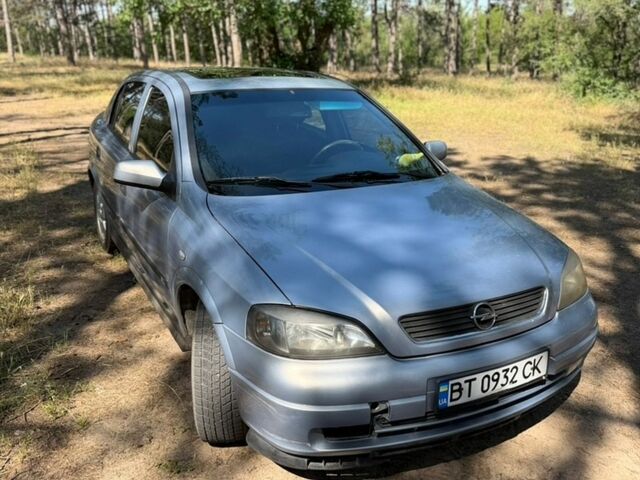 Опель Астра, об'ємом двигуна 2.2 л та пробігом 345 тис. км за 3400 $, фото 1 на Automoto.ua
