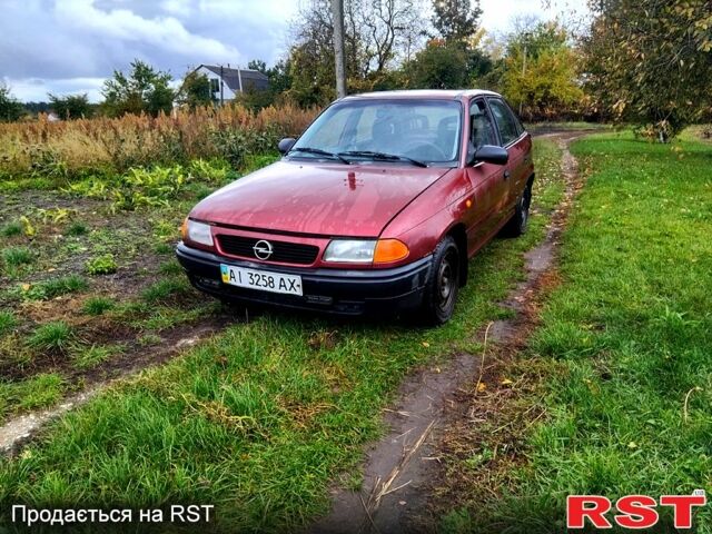 Опель Астра 2002 в Фастове на Automoto.ua Опель Астра, объемом двигателя 1.4 л и пробегом 150 тыс. км за 820 $, фото 1 на Automoto.ua