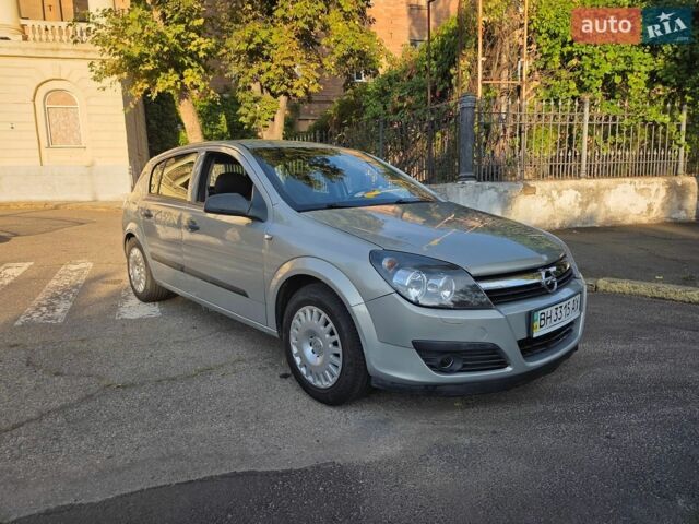 Опель Астра, объемом двигателя 1.6 л и пробегом 127 тыс. км за 5200 $, фото 1 на Automoto.ua