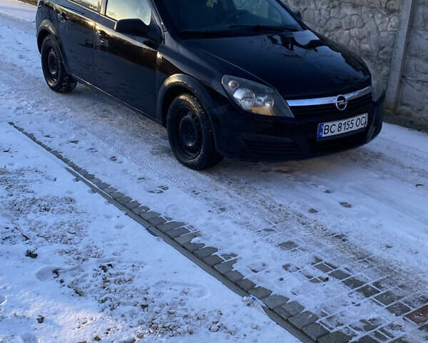 Опель Астра, объемом двигателя 1.6 л и пробегом 250 тыс. км за 4500 $, фото 1 на Automoto.ua