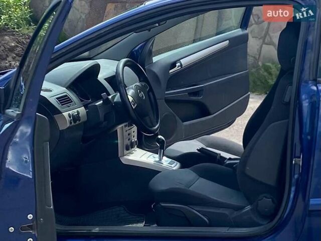 Опель Астра, объемом двигателя 1.6 л и пробегом 280 тыс. км за 4000 $, фото 1 на Automoto.ua