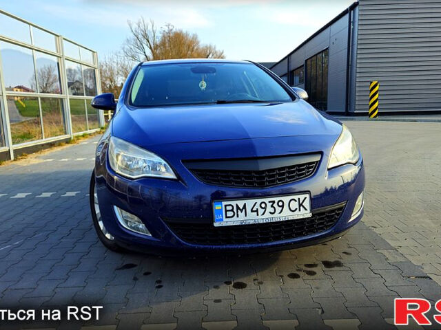 Опель Астра, объемом двигателя 1.7 л и пробегом 203 тыс. км за 6000 $, фото 1 на Automoto.ua