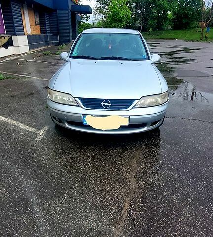 Опель Астра, объемом двигателя 1.8 л и пробегом 222 тыс. км за 2900 $, фото 1 на Automoto.ua