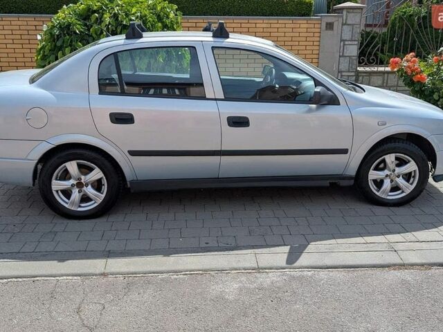 Опель Астра, об'ємом двигуна 1.6 л та пробігом 240 тис. км за 3000 $, фото 1 на Automoto.ua