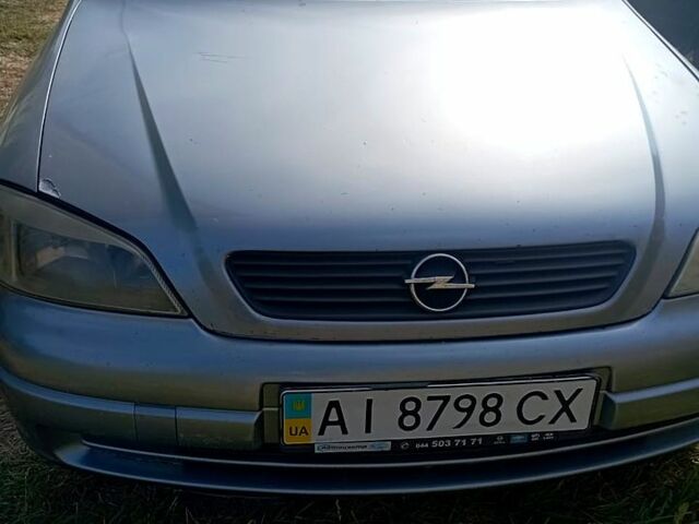 Опель Астра, объемом двигателя 1.4 л и пробегом 300 тыс. км за 2000 $, фото 1 на Automoto.ua