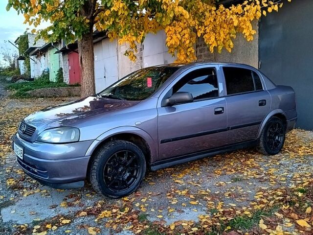 Опель Астра, объемом двигателя 1.4 л и пробегом 250 тыс. км за 2950 $, фото 1 на Automoto.ua