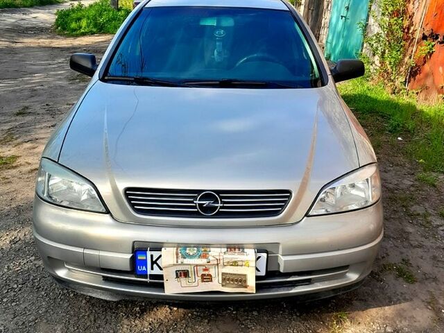 Опель Астра, объемом двигателя 1.4 л и пробегом 225 тыс. км за 3700 $, фото 1 на Automoto.ua